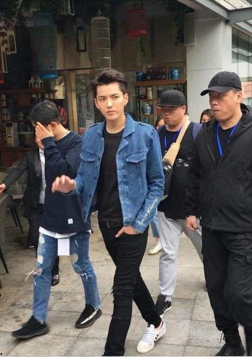 名人吃瓜事件,揭秘名人事件背后的真相与争议